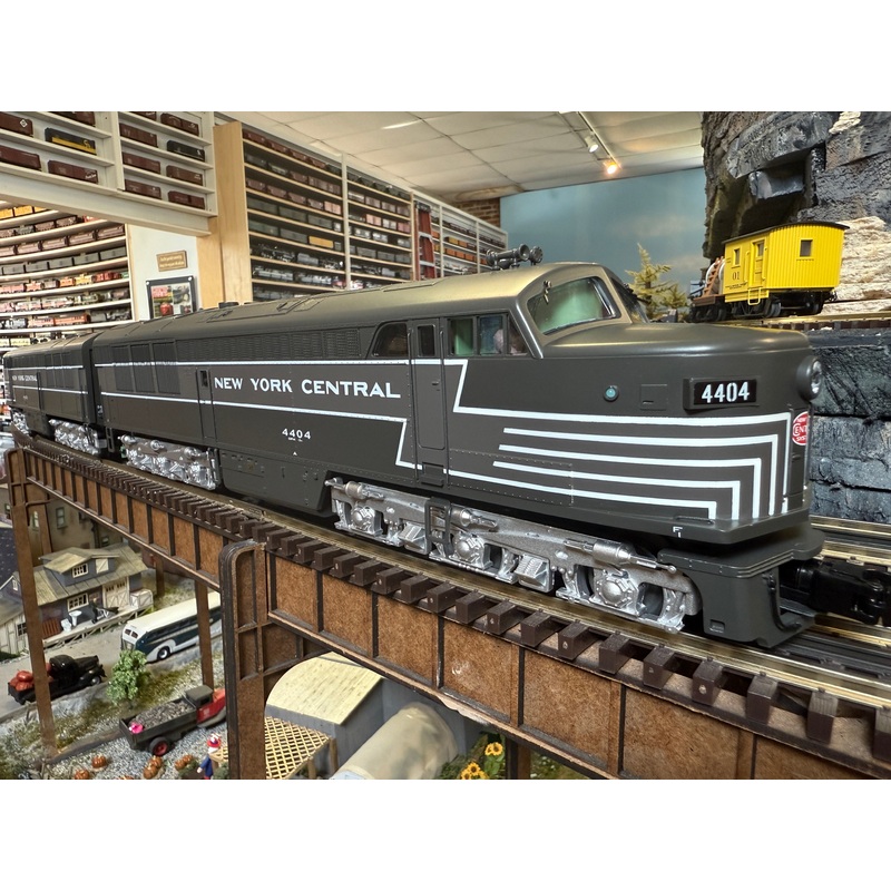 MTH - FM Erie Built AA Diesel Set 